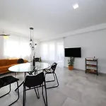 Apartment Nero